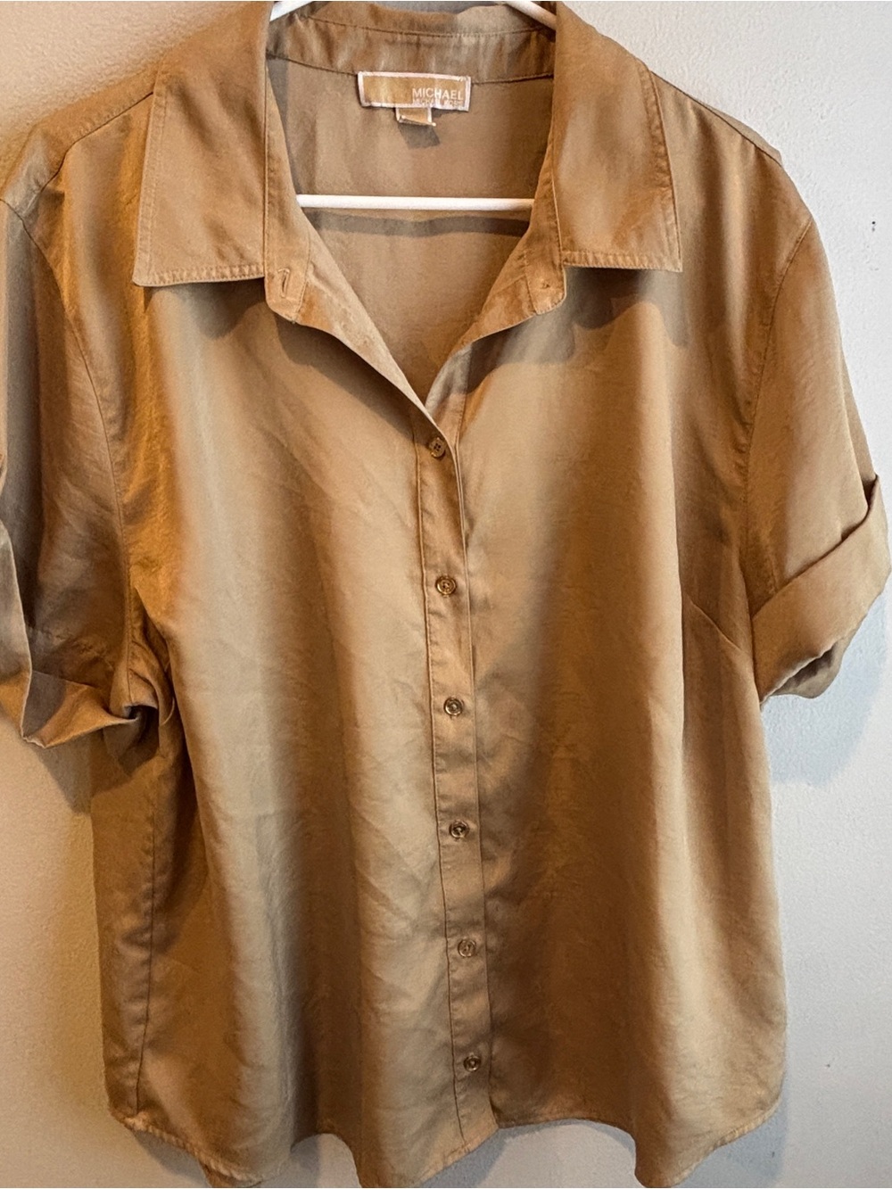 Michael Kors women’s Khaki Short-Sleeve Button-Down Shirt